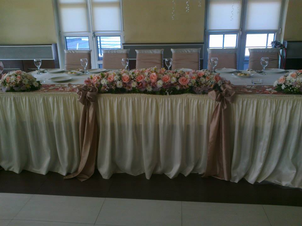 cvetni venac stoni aranžman